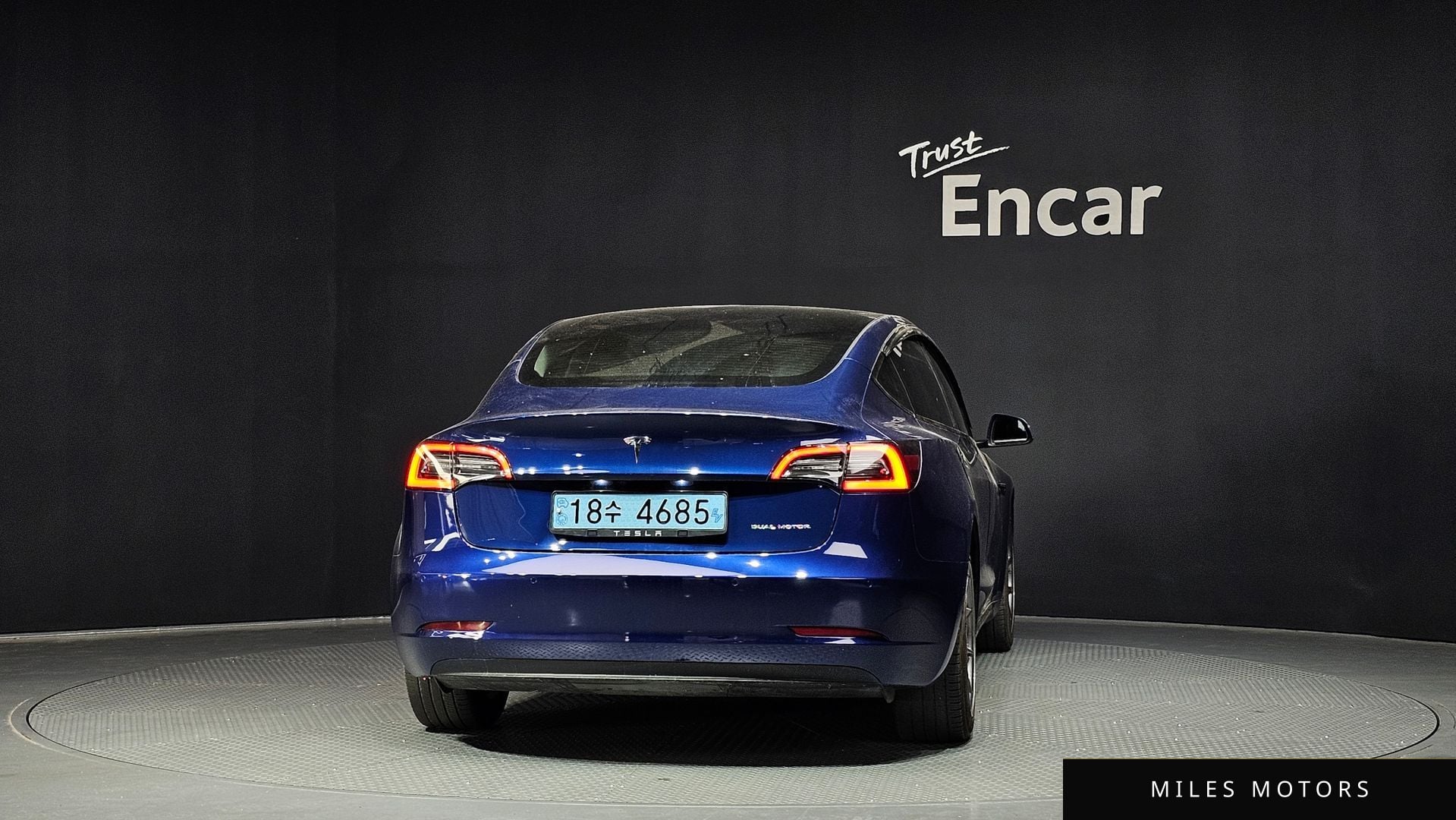 Tesla Model 3 2022 — миниатюра 4