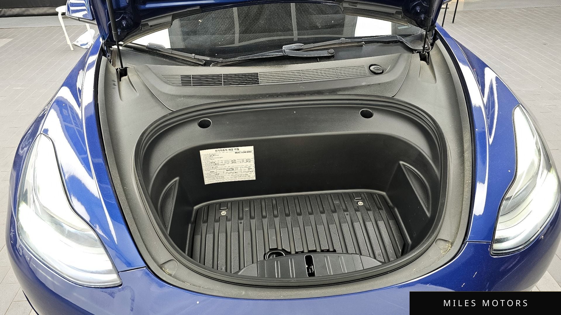 Tesla Model 3 2022 — миниатюра 6