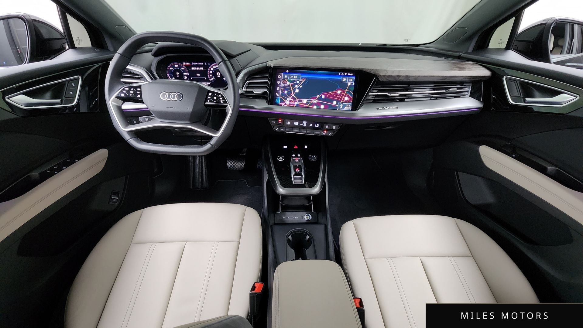 Audi Q4 e-tron 2025 — миниатюра 10