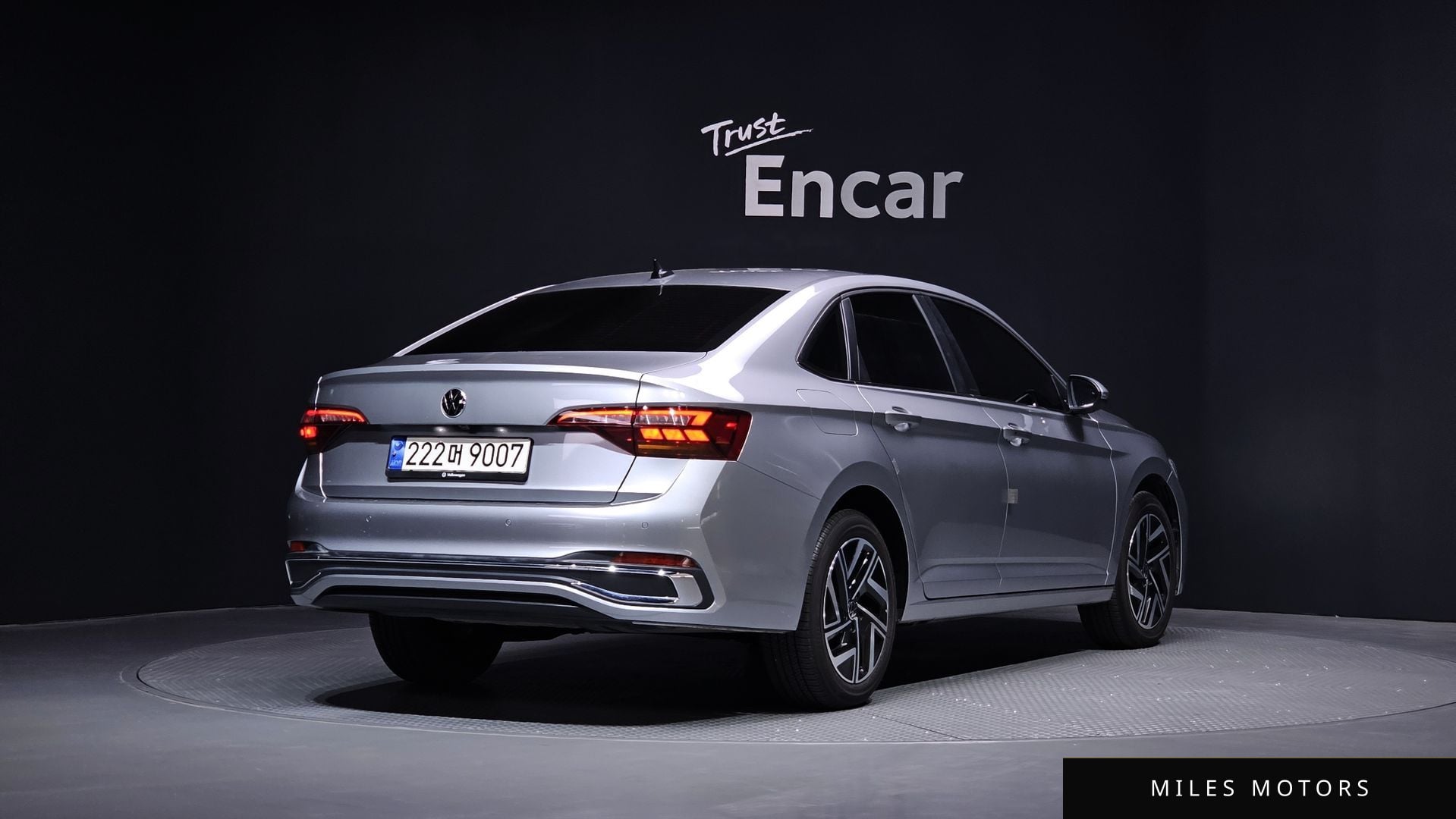 Volkswagen Jetta 2023 — миниатюра 2