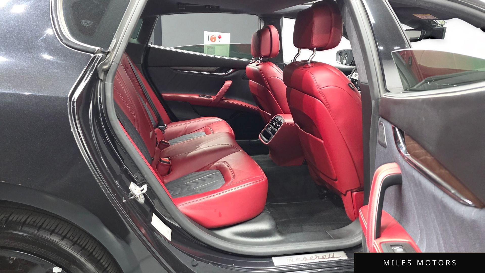 Maserati Quattroporte 2017 — миниатюра 12
