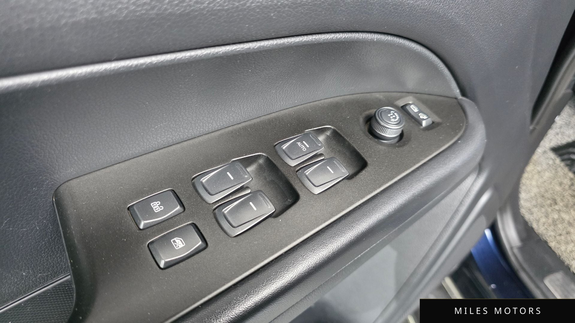 KG Mobility Rexton 2018 — миниатюра 12
