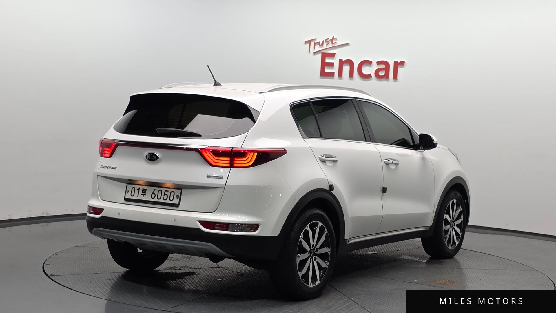 Kia Sportage 2018 — фото 1 из 12
