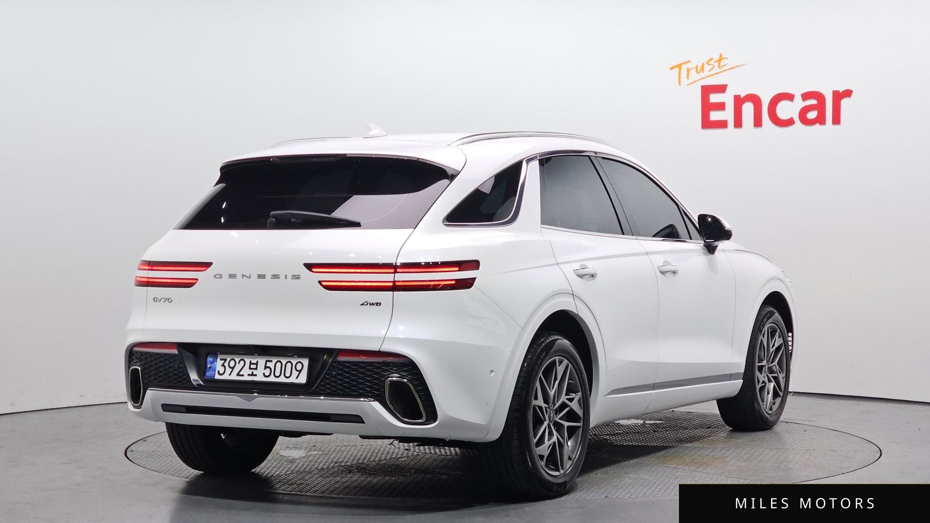 Genesis GV70 2023 — миниатюра 2