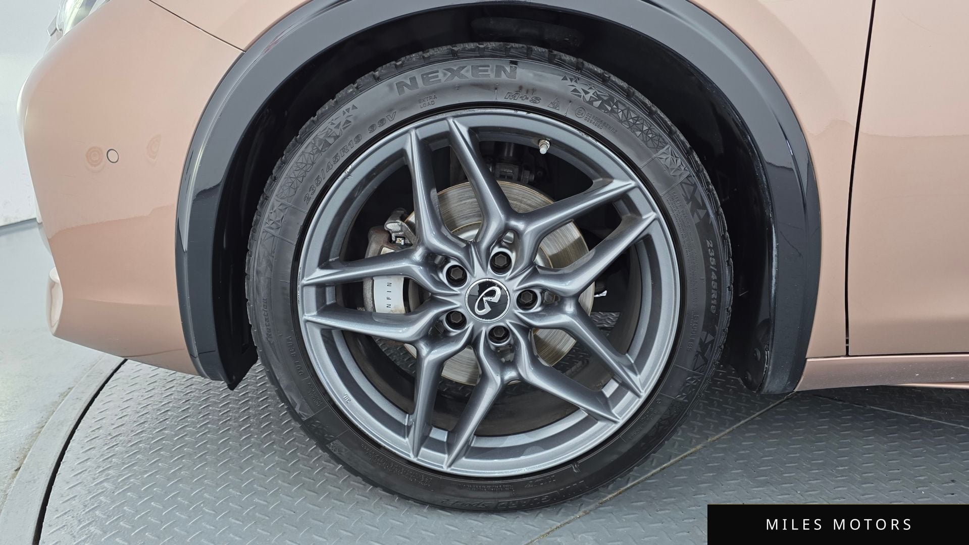 Infiniti Q30 2017 — миниатюра 4