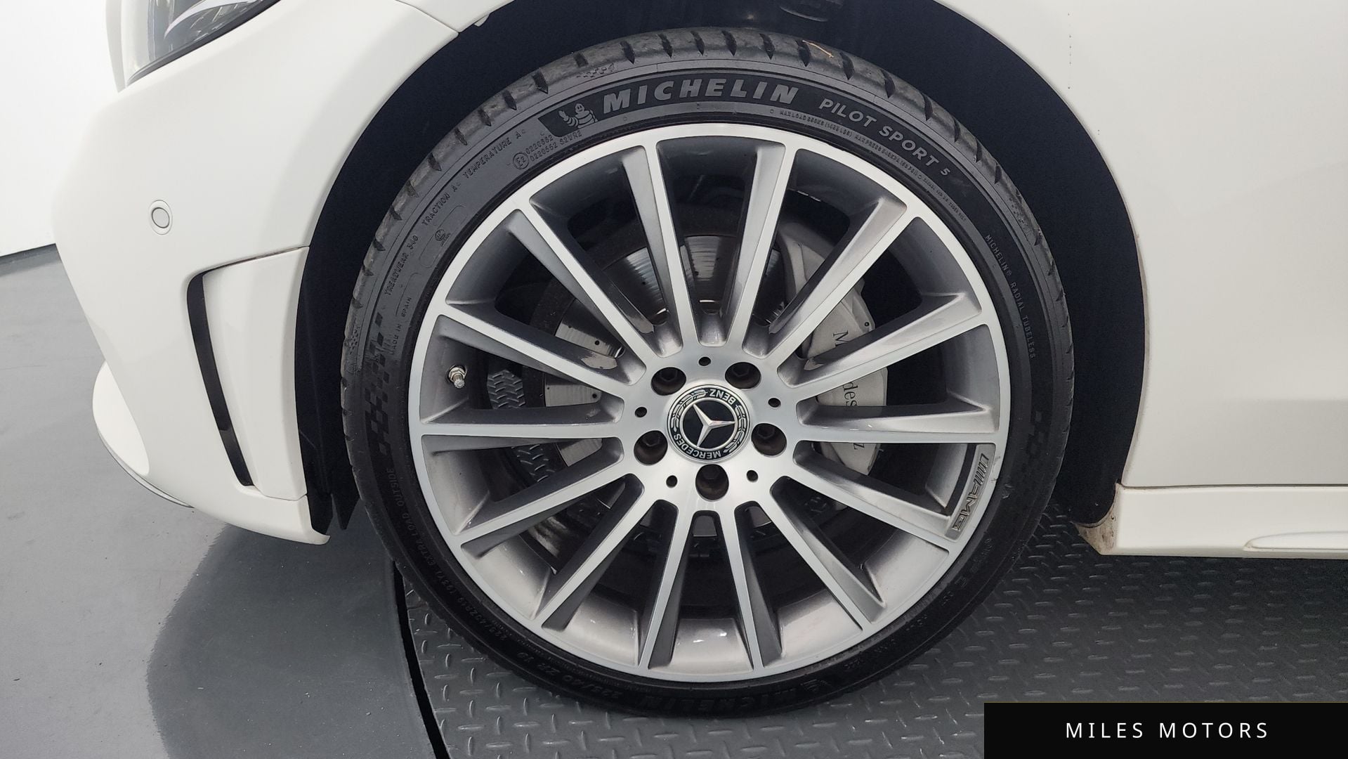Mercedes-Benz C-Class W205 2019 — миниатюра 5