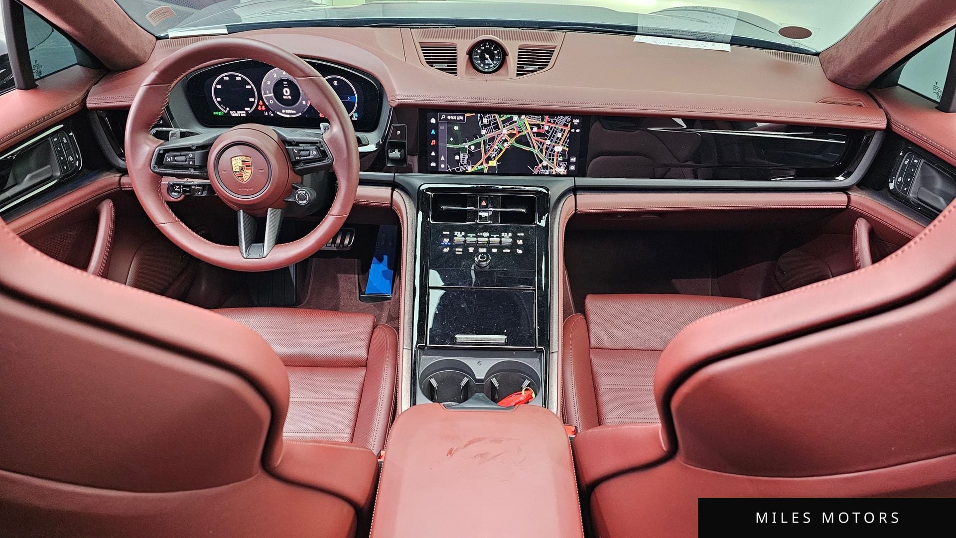 Porsche Panamera 2025 — миниатюра 7