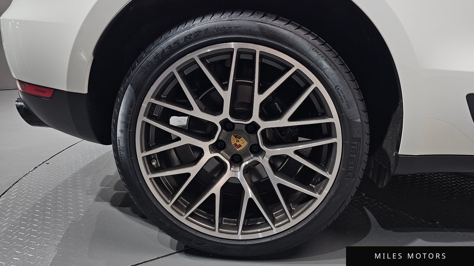 Porsche Macan 2021 — миниатюра 7