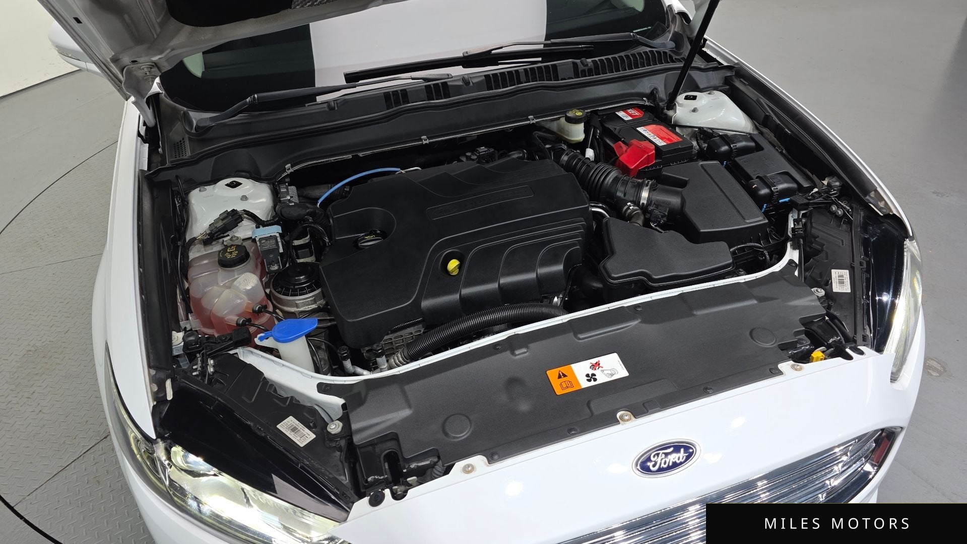 Ford Mondeo 2016 — миниатюра 6