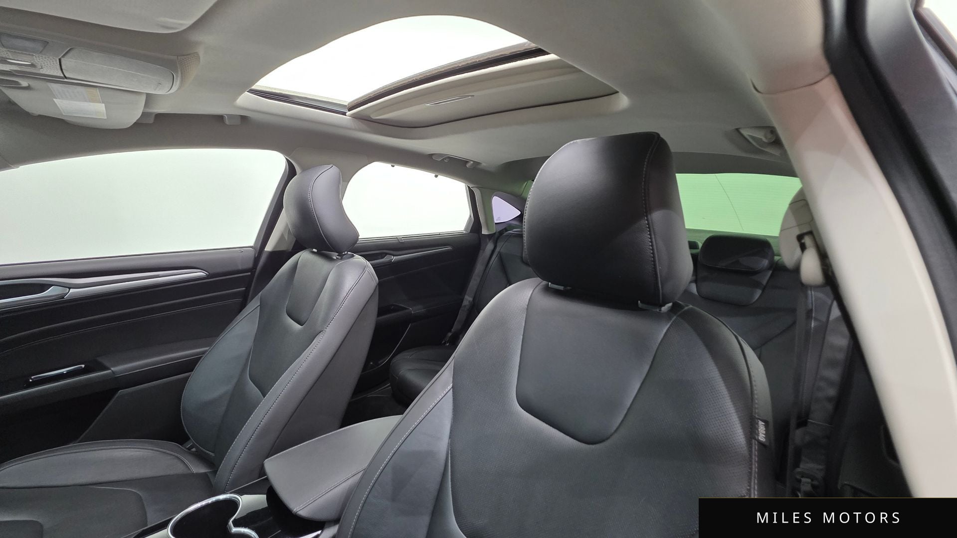 Ford Mondeo 2016 — миниатюра 11