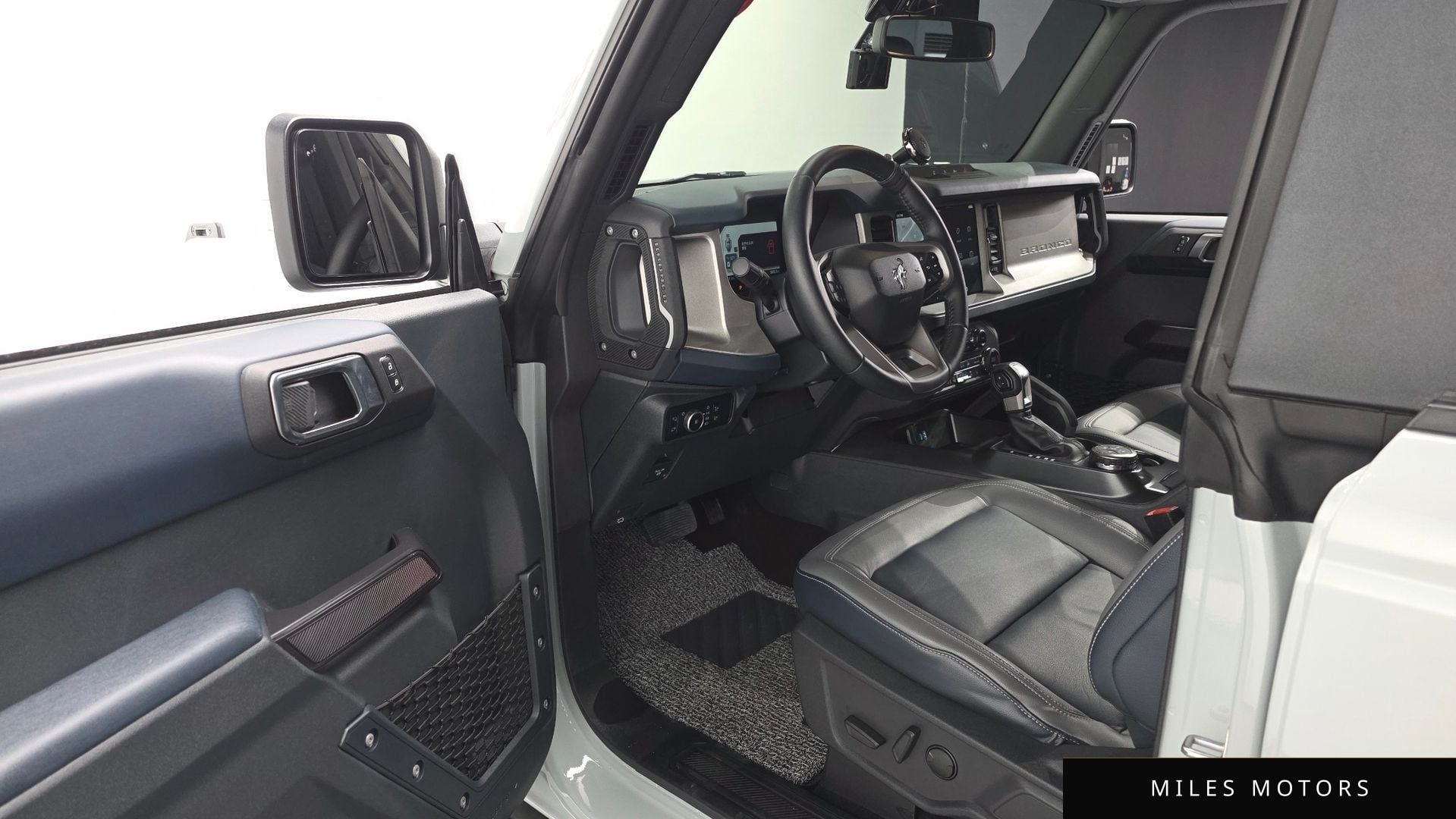 Ford Bronco 2024 — миниатюра 12