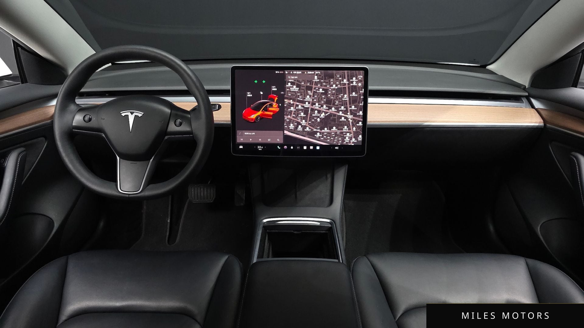 Tesla Model 3 2022 — миниатюра 10