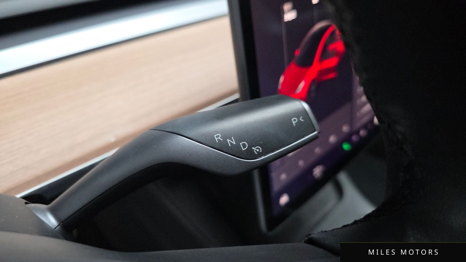 Tesla Model 3 2022 — миниатюра 12