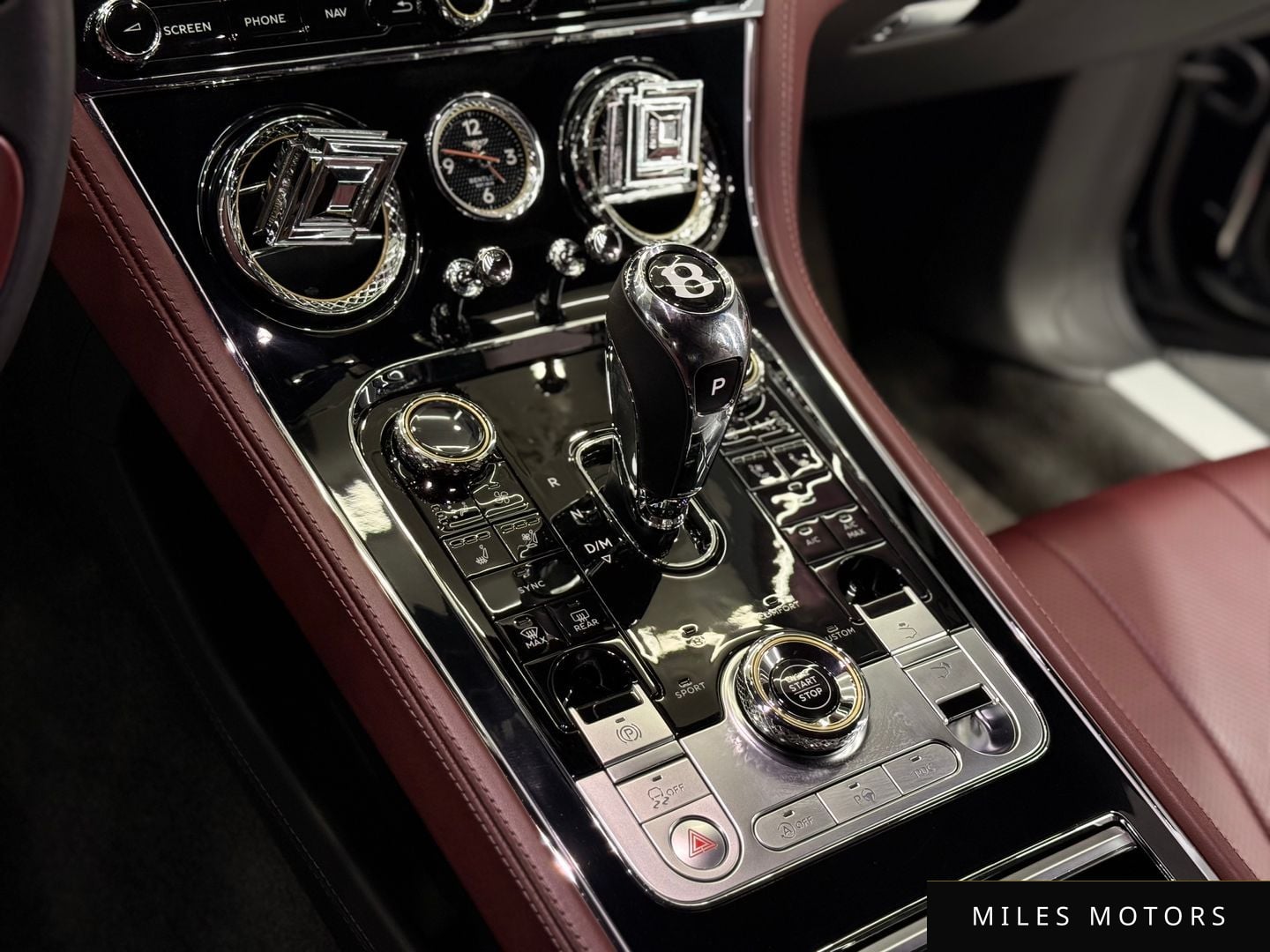 Bentley Continental GT 2020 — миниатюра 8