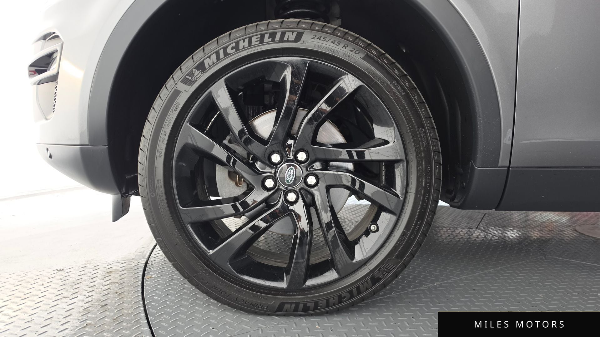 Land Rover Discovery Sport 2017 — миниатюра 5