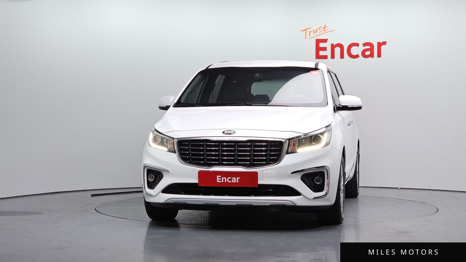 Kia Canival 2019 — миниатюра 3
