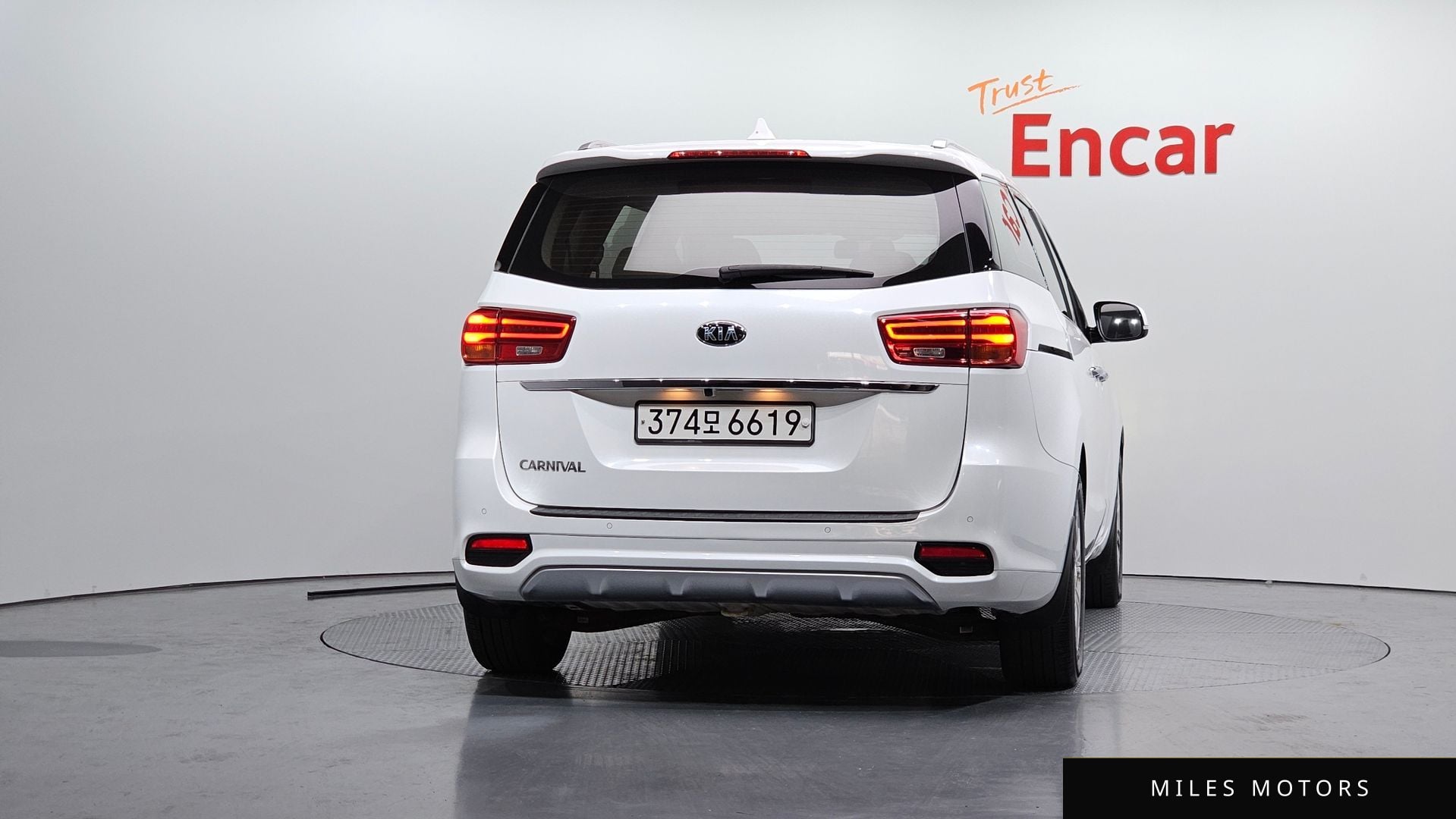 Kia Canival 2019 — миниатюра 4