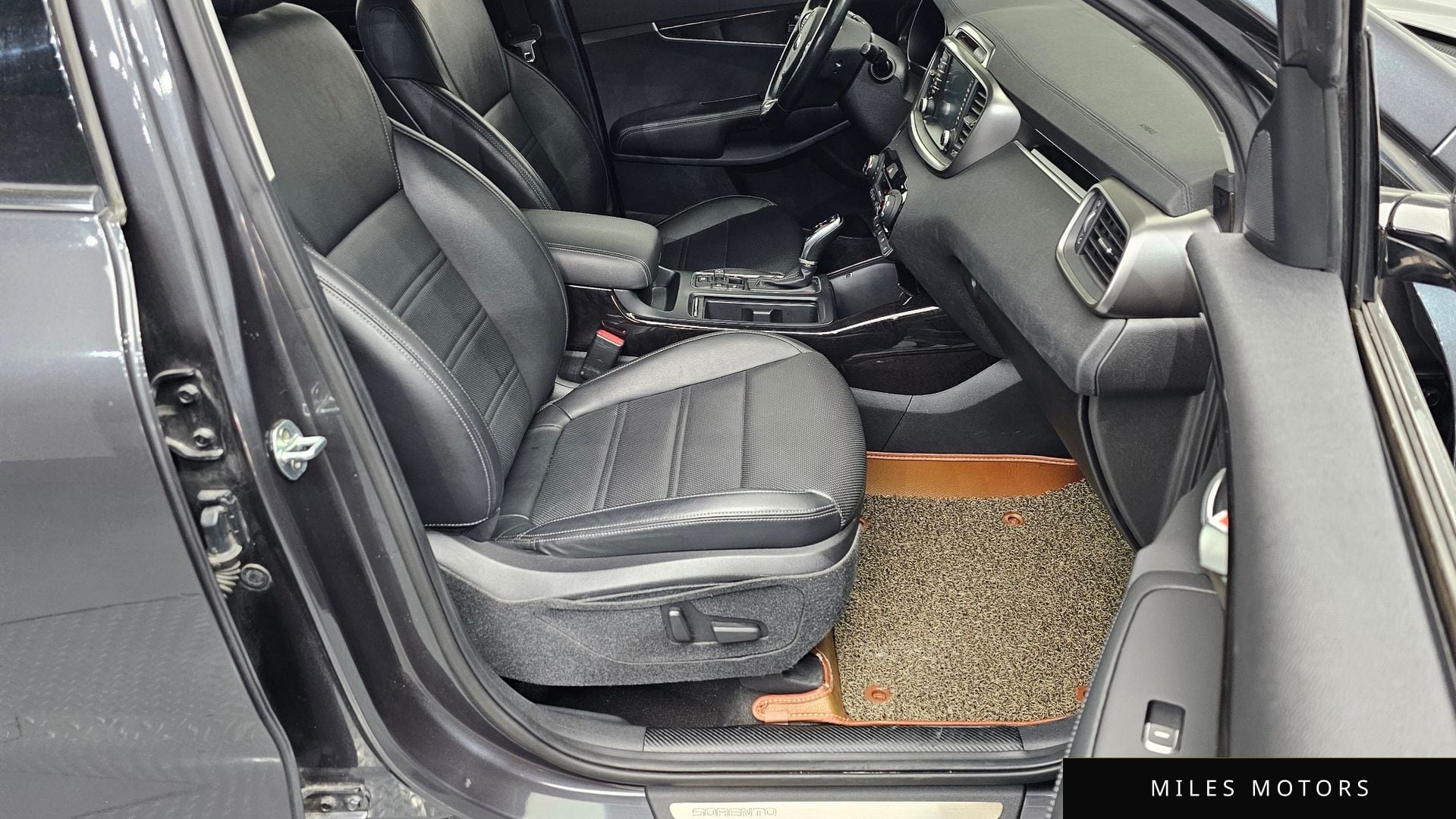 Kia Sorento 2015 — миниатюра 12
