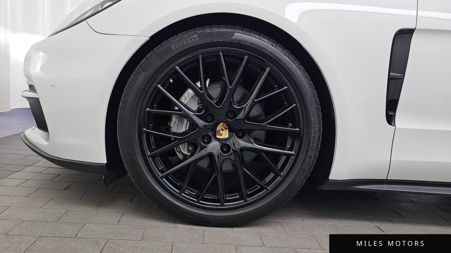 Porsche Panamera 2018 — миниатюра 5