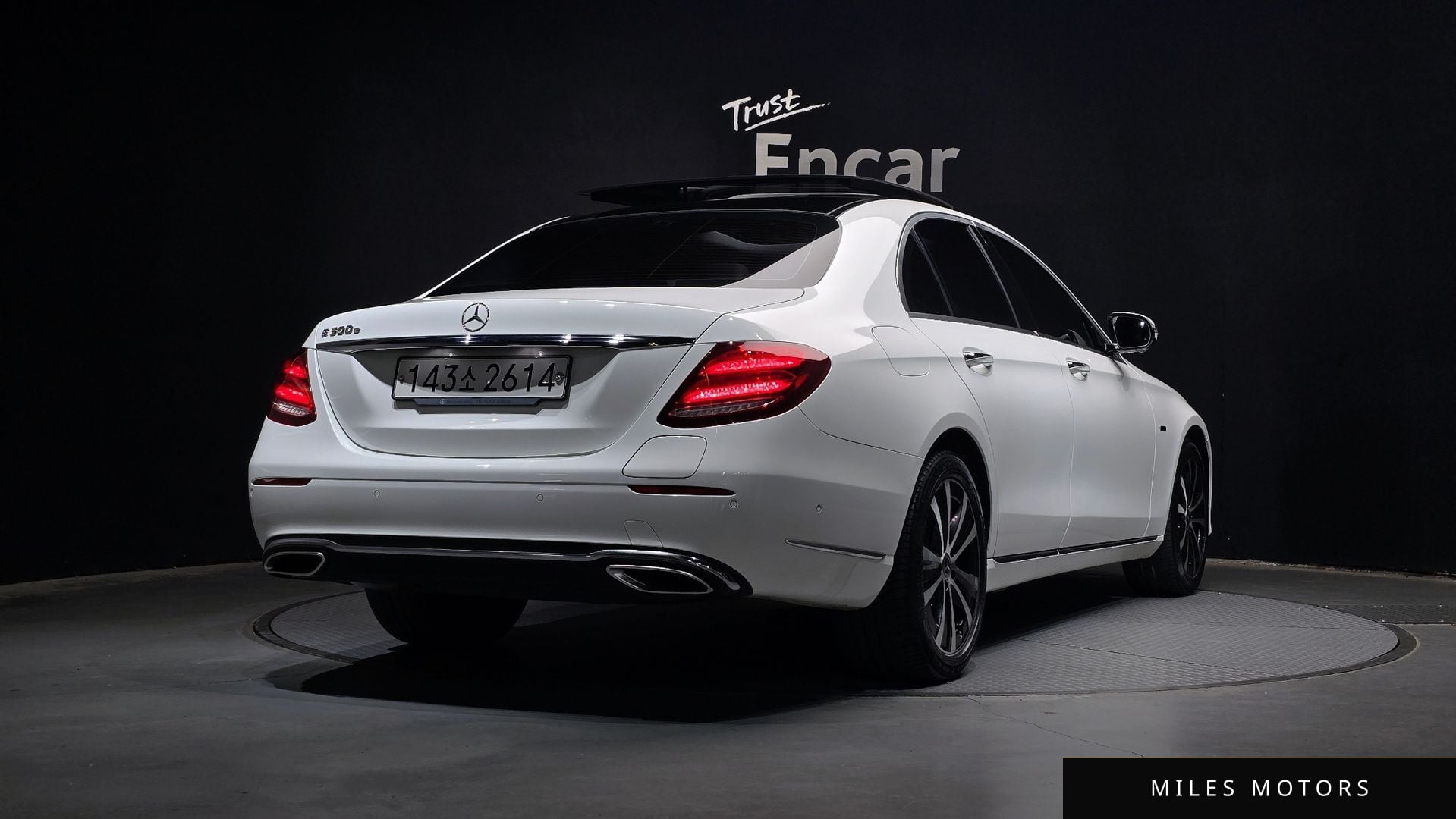 Mercedes-Benz E-Class W213 2019 — миниатюра 2
