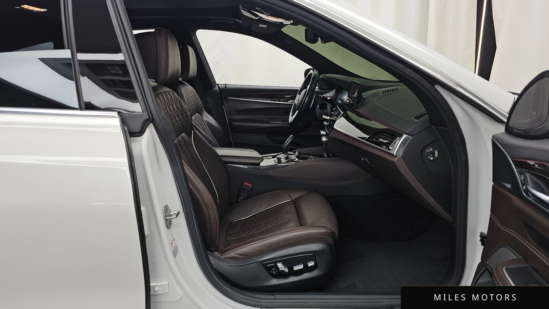 BMW 6 Series GT (G32) 2019 — миниатюра 11