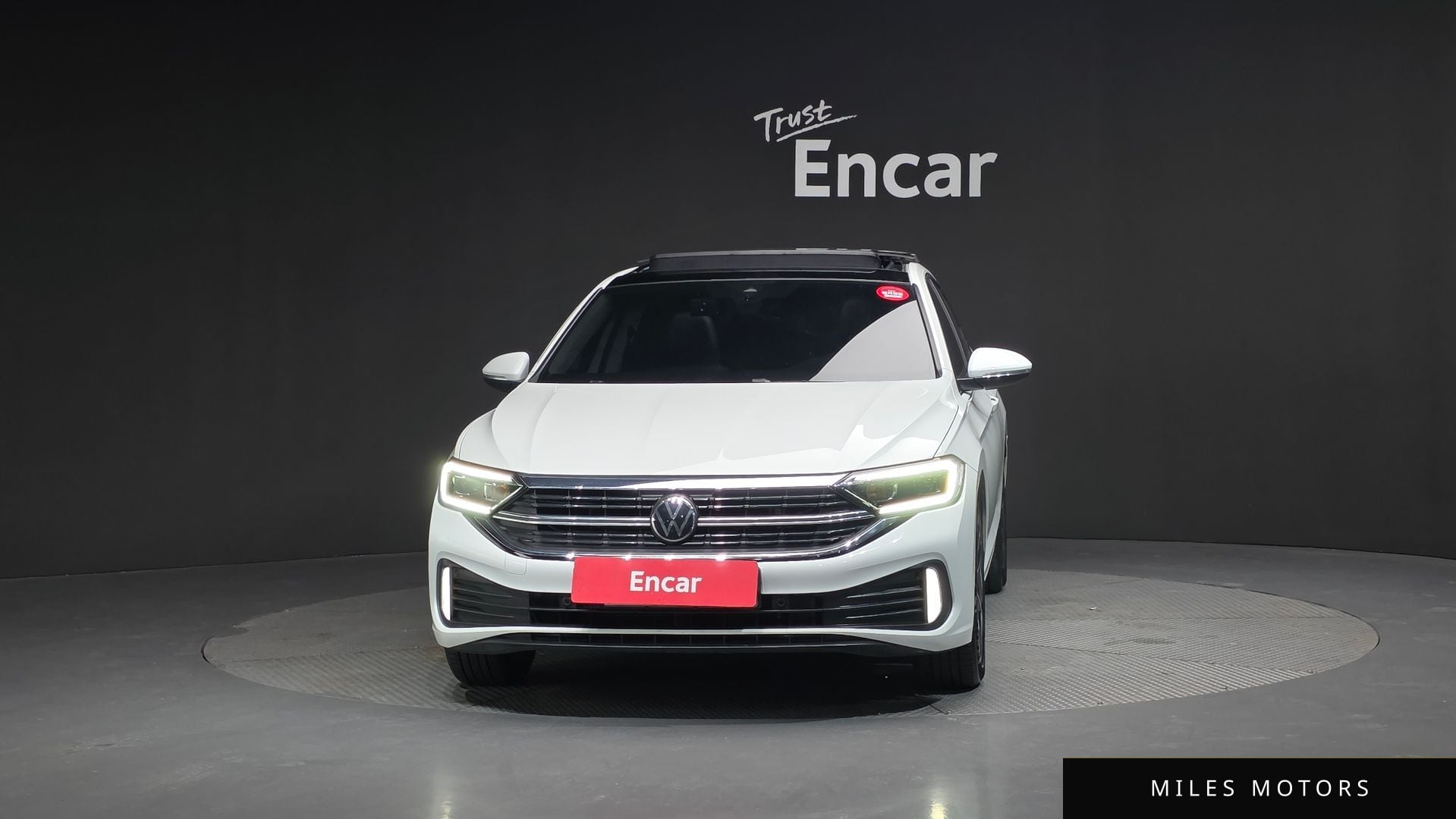 Volkswagen Jetta 2023 — миниатюра 3
