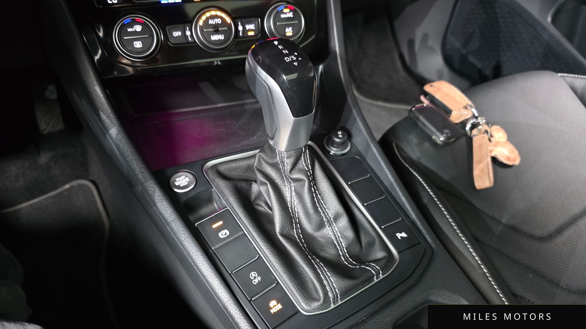 Volkswagen Jetta 2023 — миниатюра 12