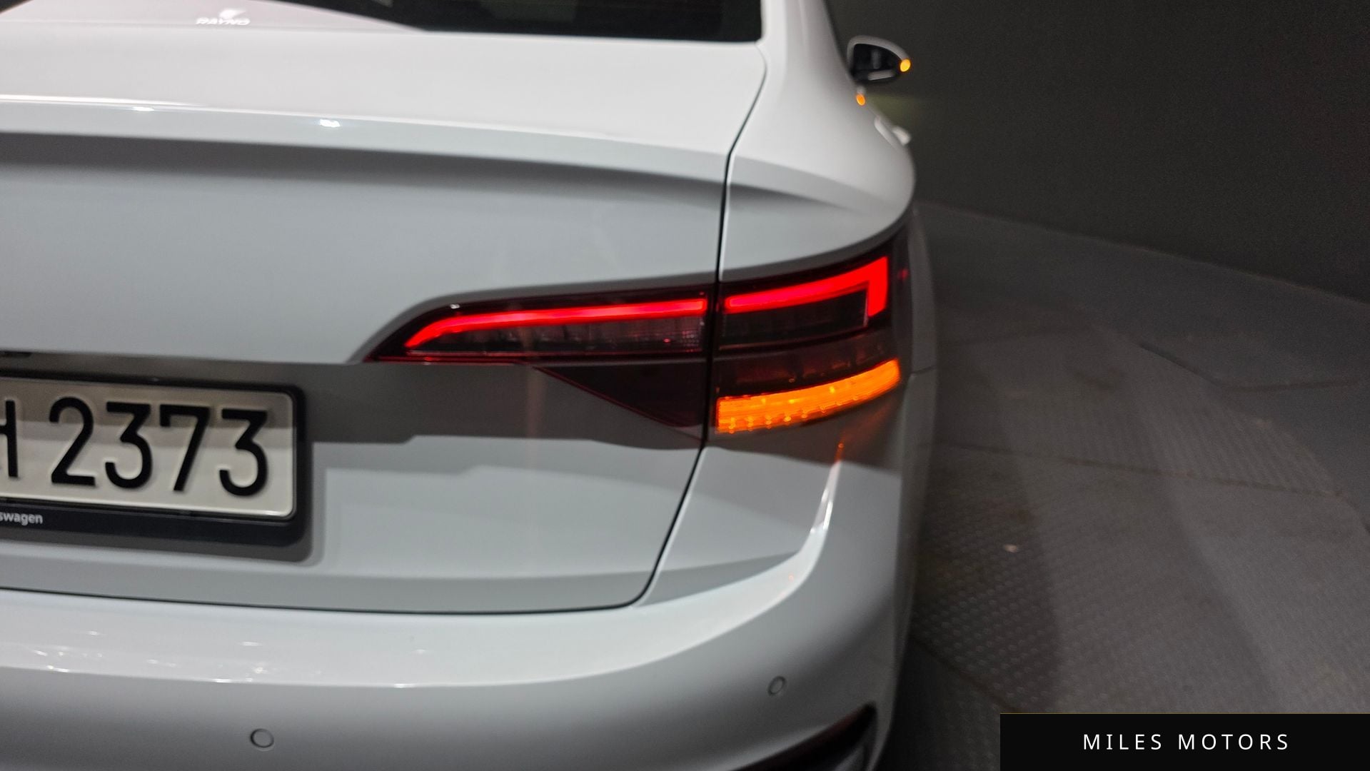 Volkswagen Jetta 2023 — миниатюра 9