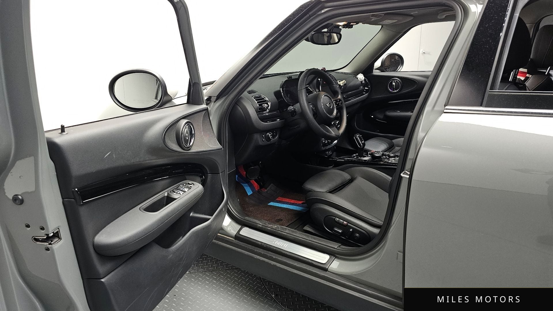 MINI Clubman 2023 — миниатюра 10