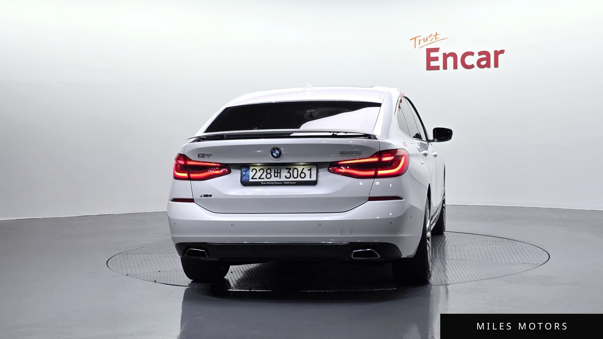 BMW 6 Series GT (G32) 2023 — миниатюра 4