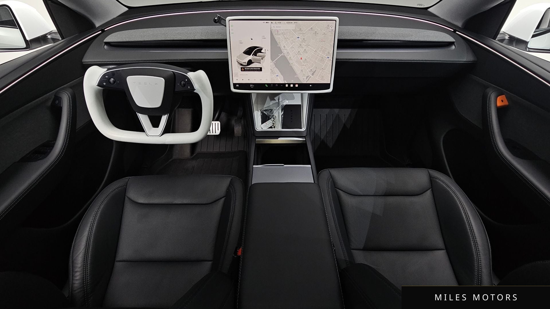 Tesla Model Y 2025 — миниатюра 9