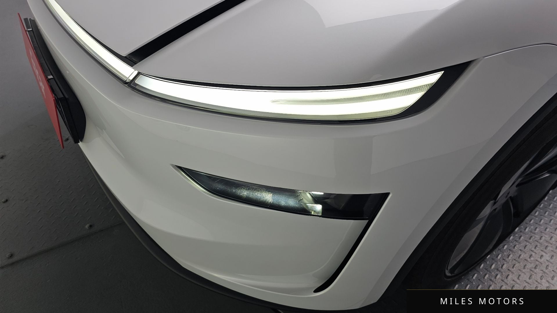 Tesla Model Y 2025 — миниатюра 7