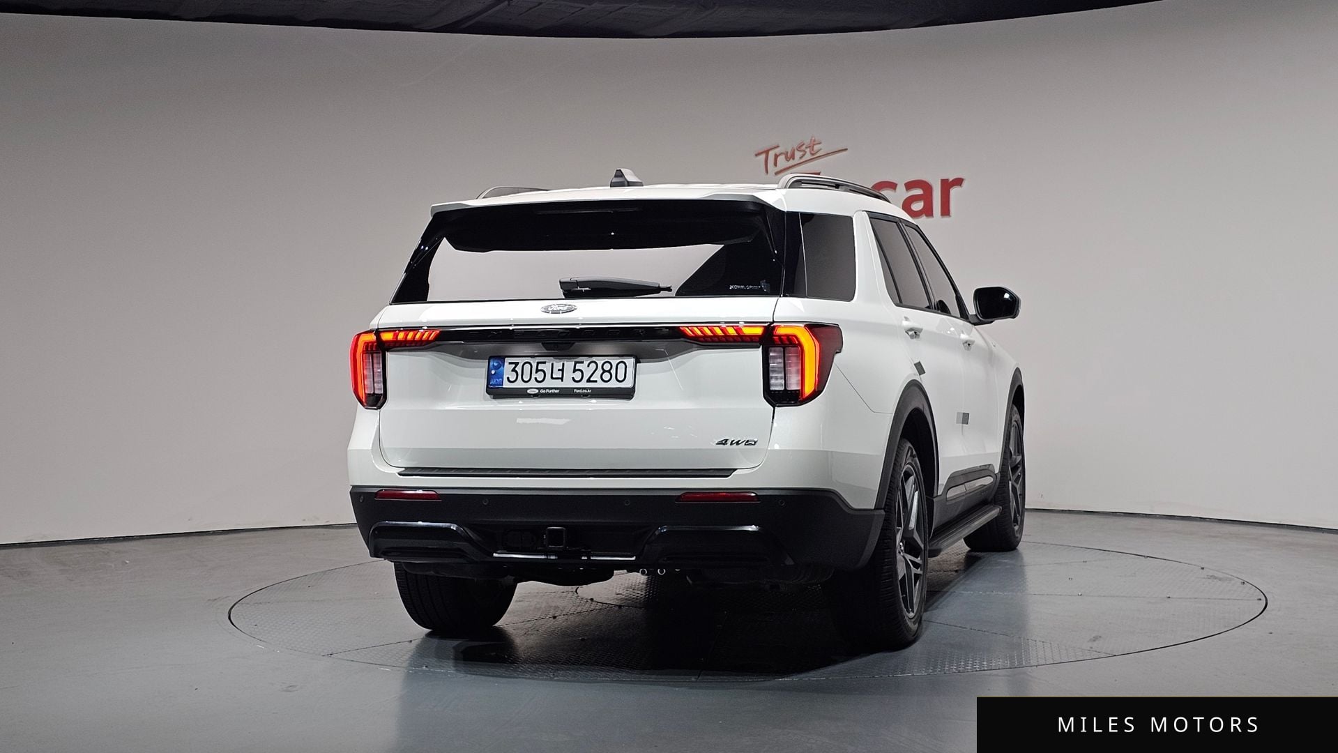 Ford Explorer 2025 — миниатюра 3