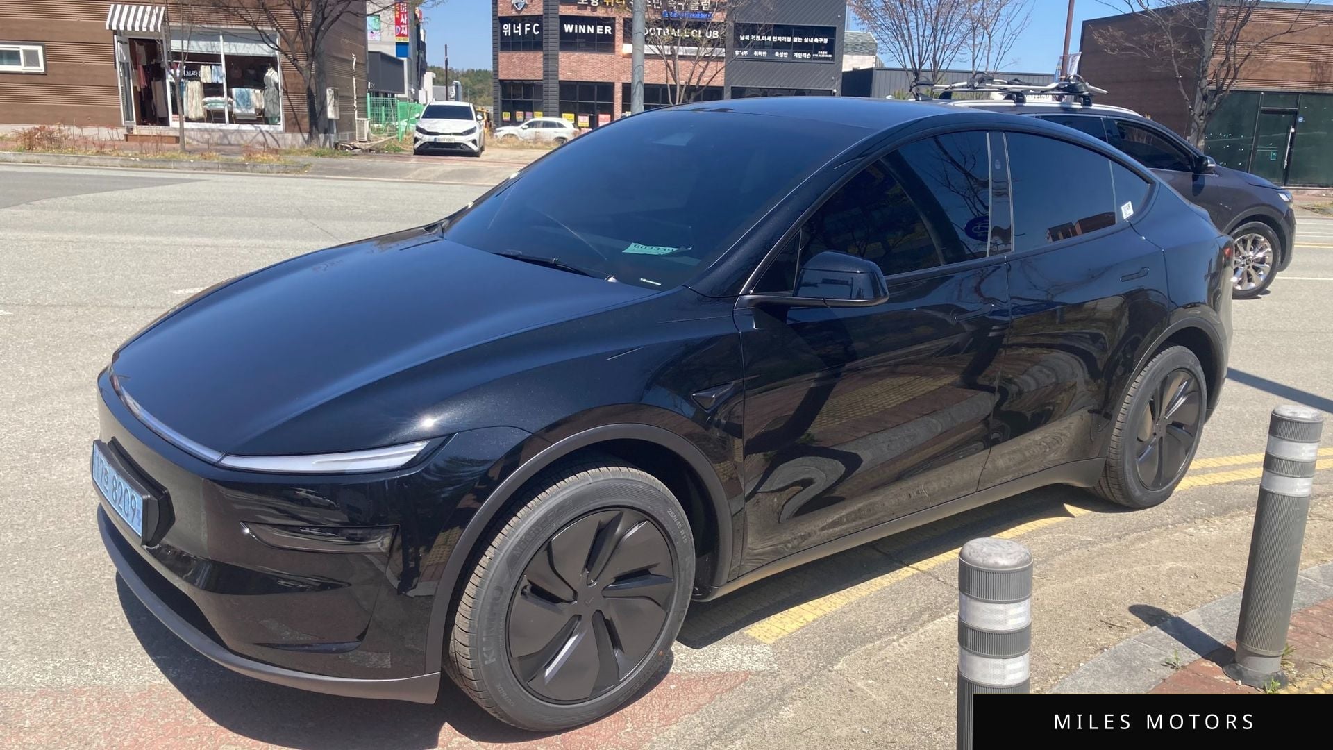 Tesla Model Y 2026 — миниатюра 3