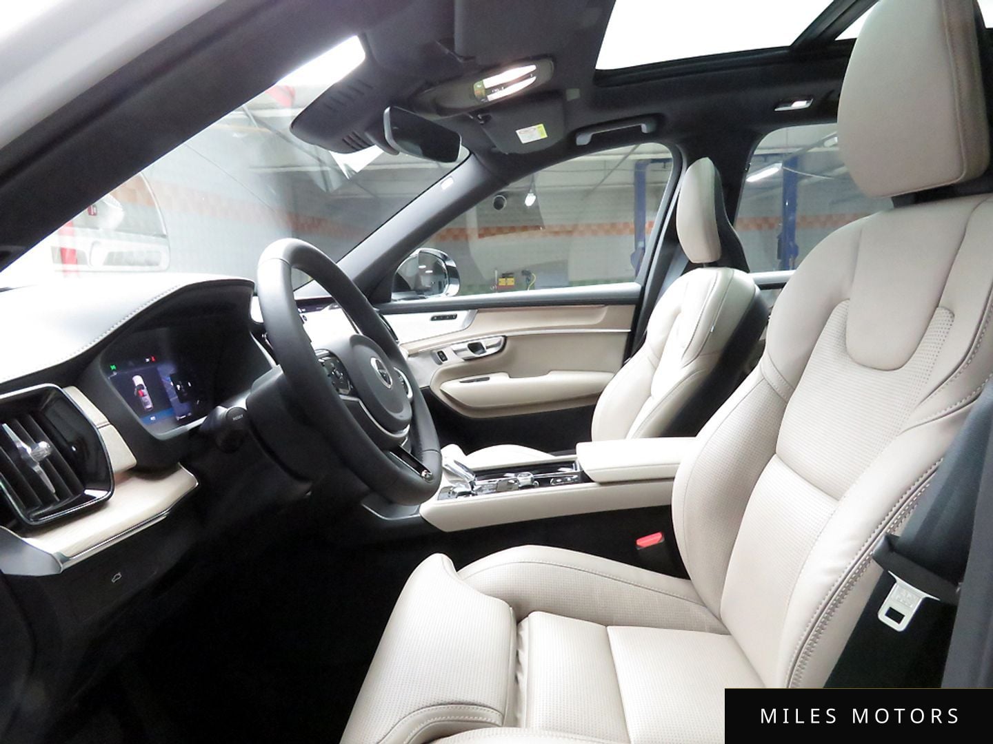 Volvo XC90 2026 — миниатюра 12