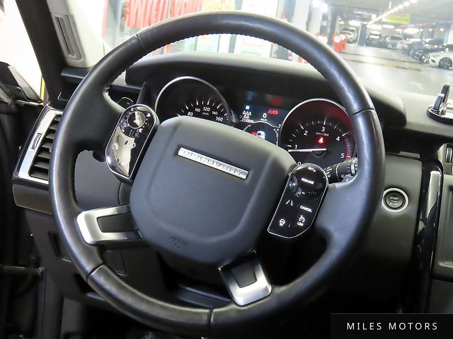 Land Rover Discovery 2019 — миниатюра 8