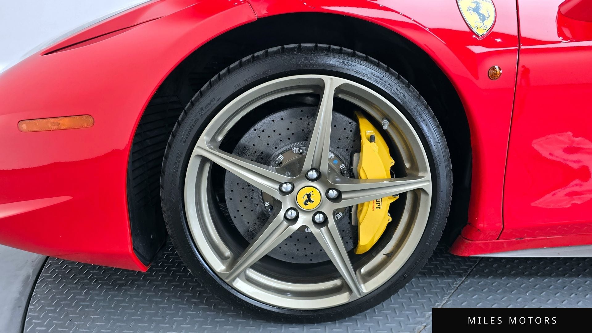 Ferrari 458 2011 — миниатюра 5