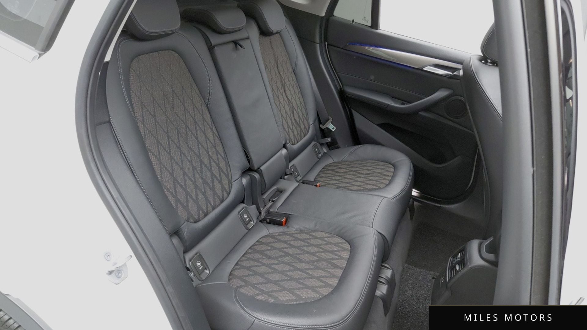 BMW X1 (F48) 2021 — миниатюра 8