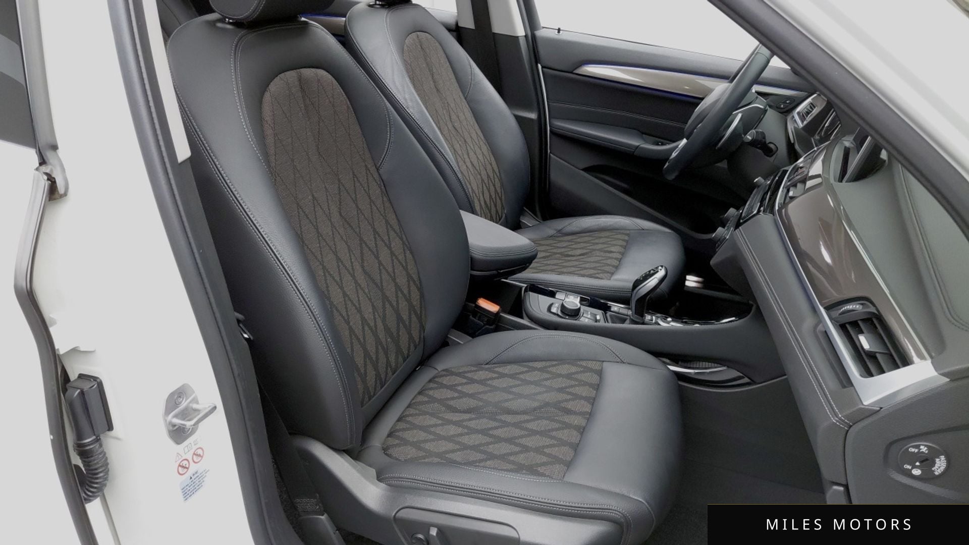 BMW X1 (F48) 2021 — миниатюра 9