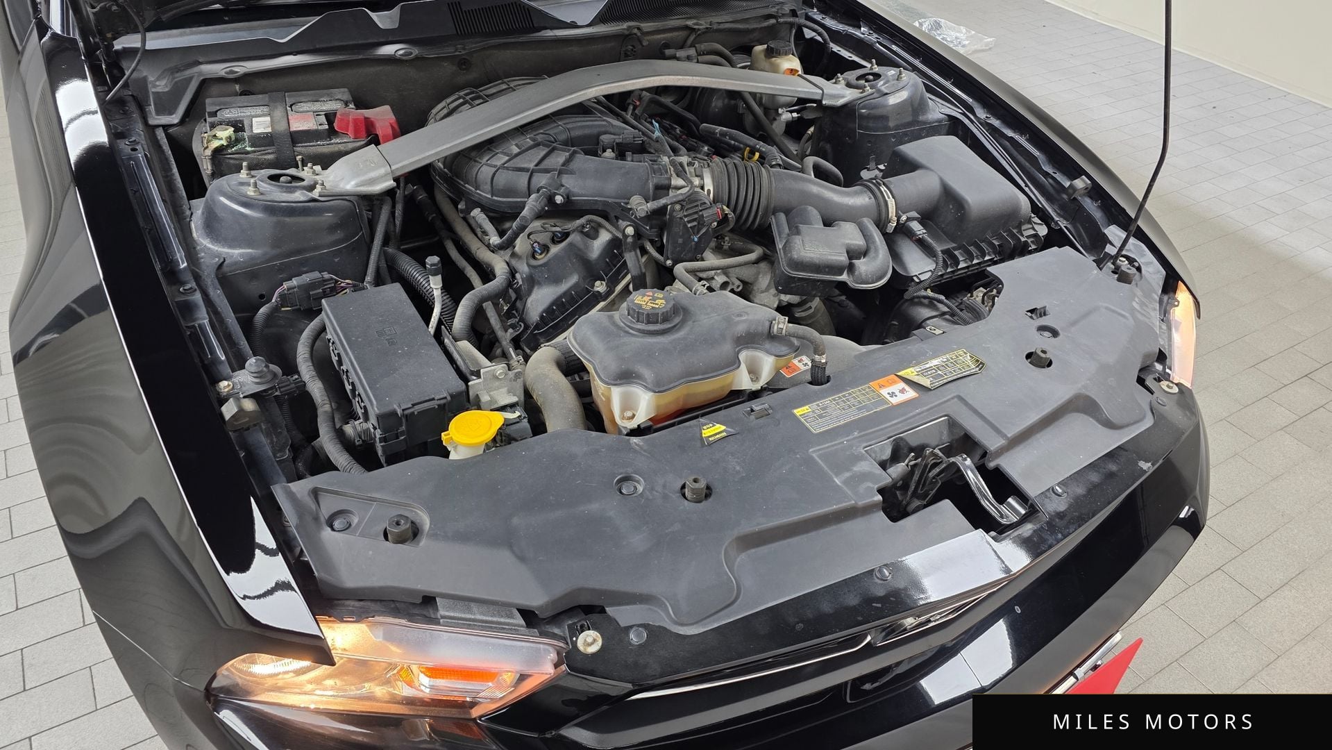 Ford Mustang 2012 — миниатюра 6