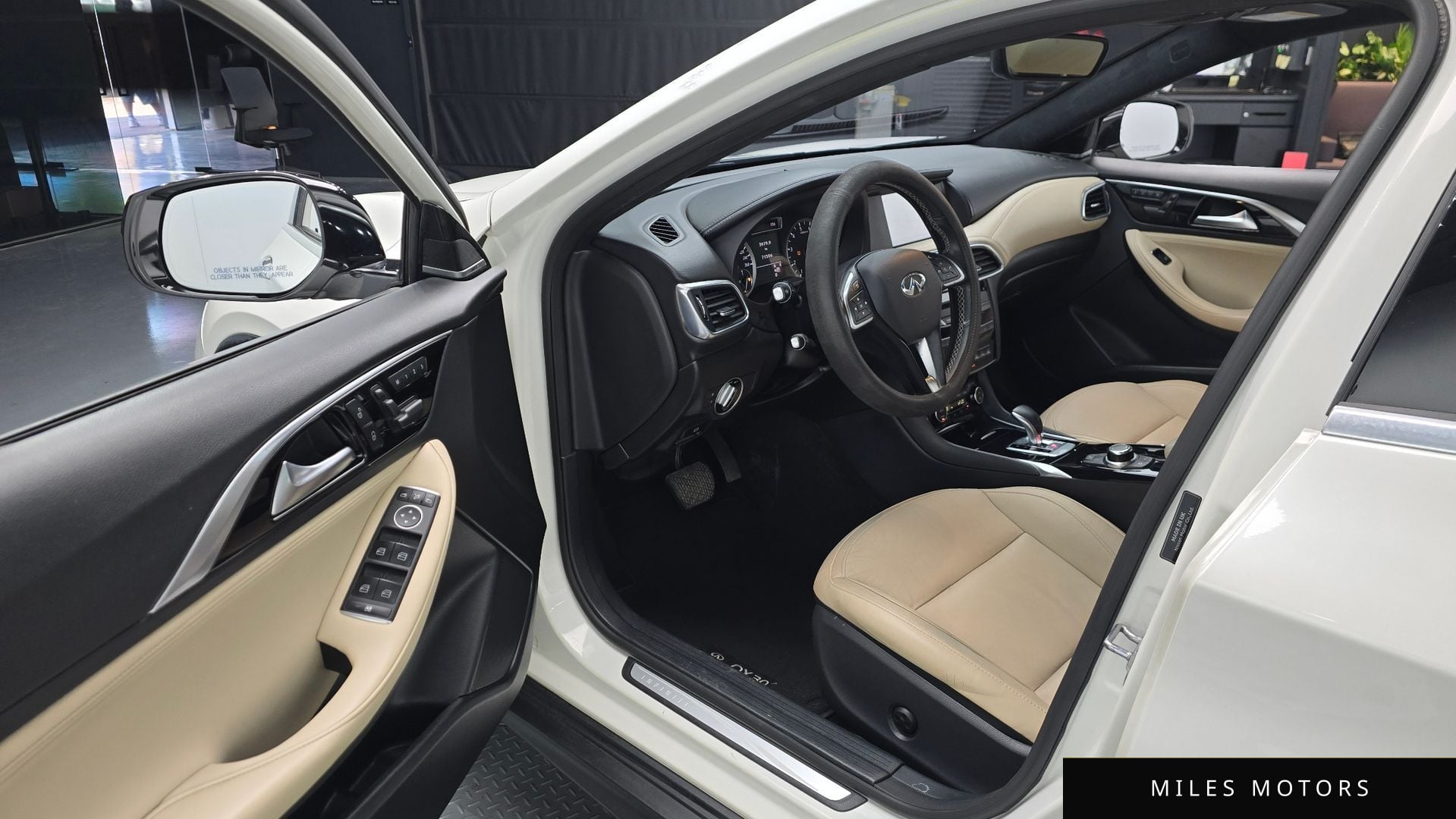 Infiniti QX30 2019 — миниатюра 10