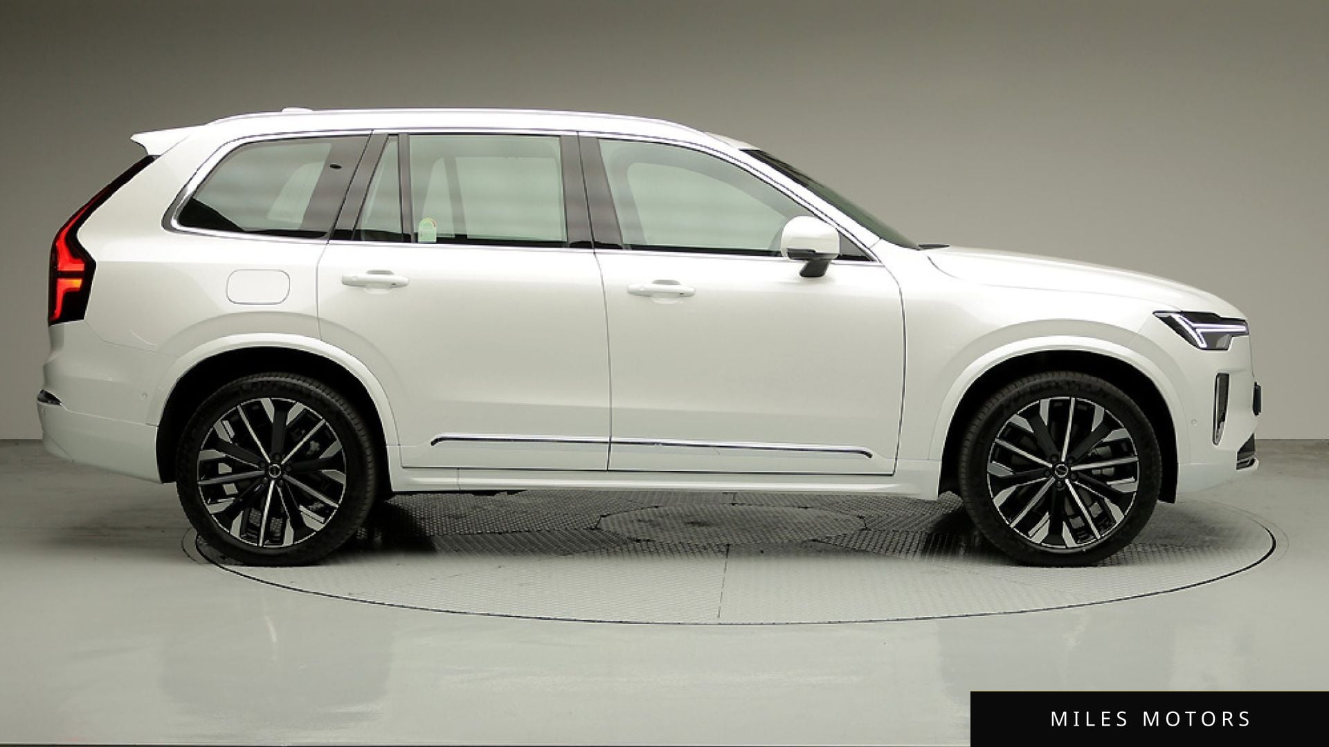 Volvo XC90 2026 — миниатюра 4