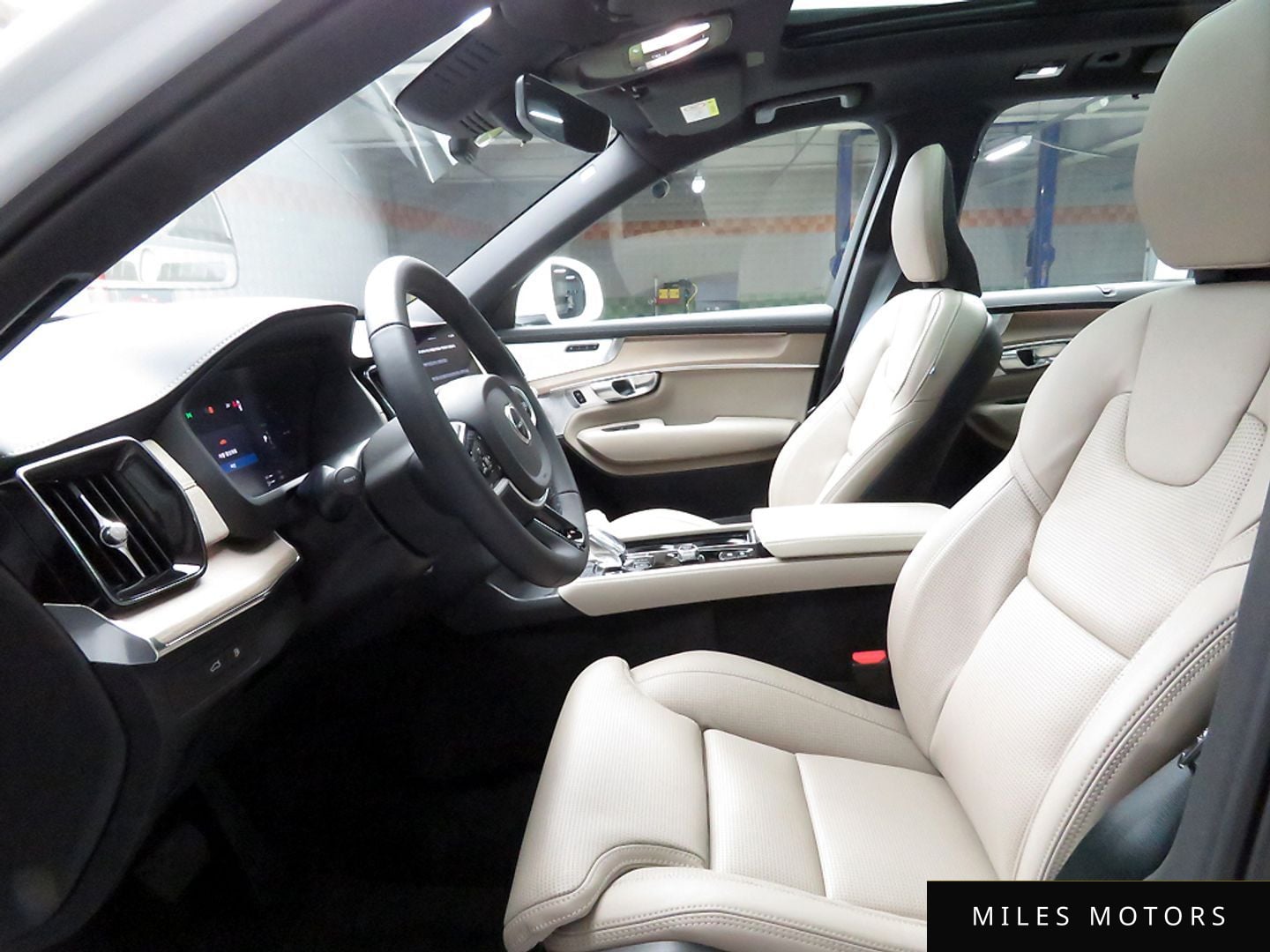 Volvo XC90 2026 — миниатюра 12