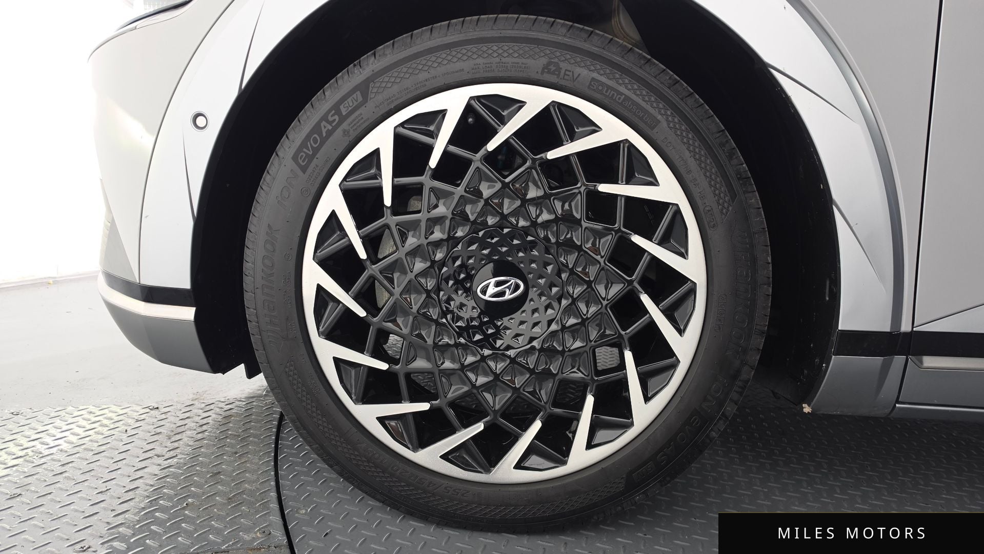 Hyundai Ioniq5 2022 — миниатюра 5
