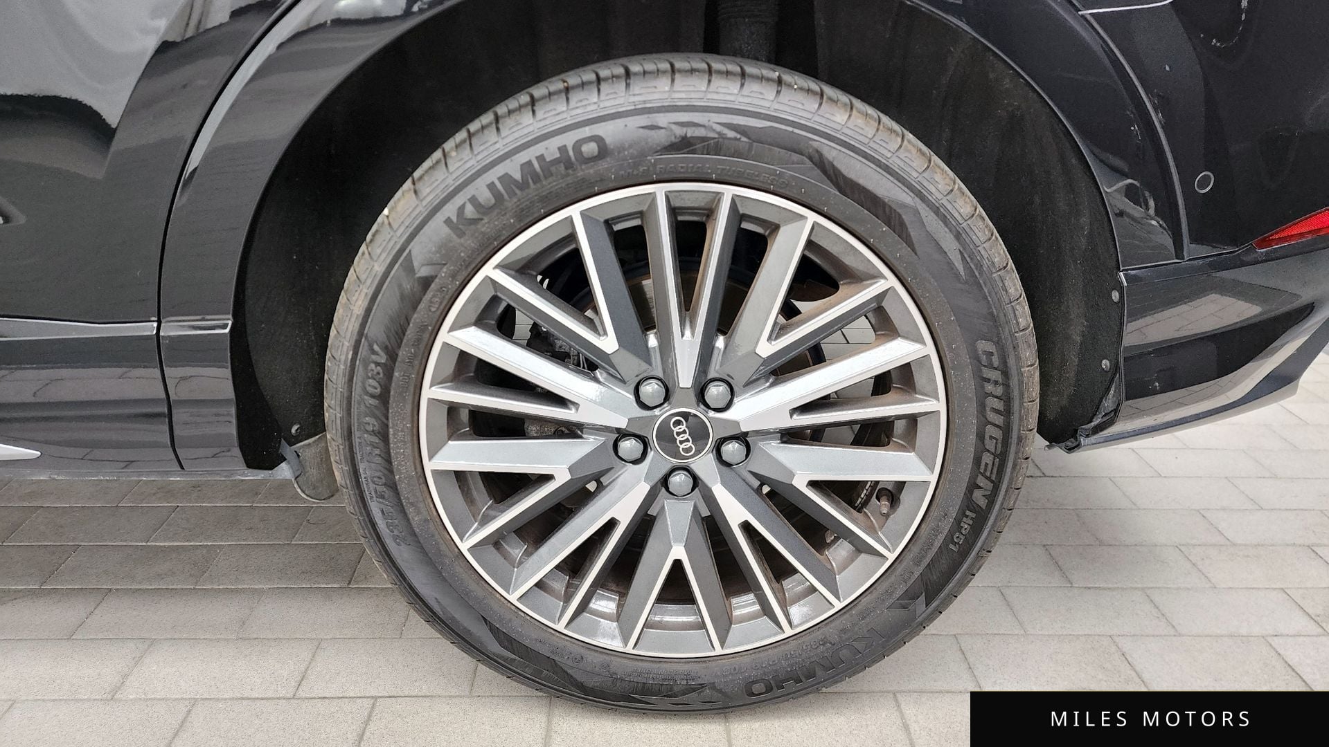 Audi Q3 (F3) 2022 — миниатюра 7