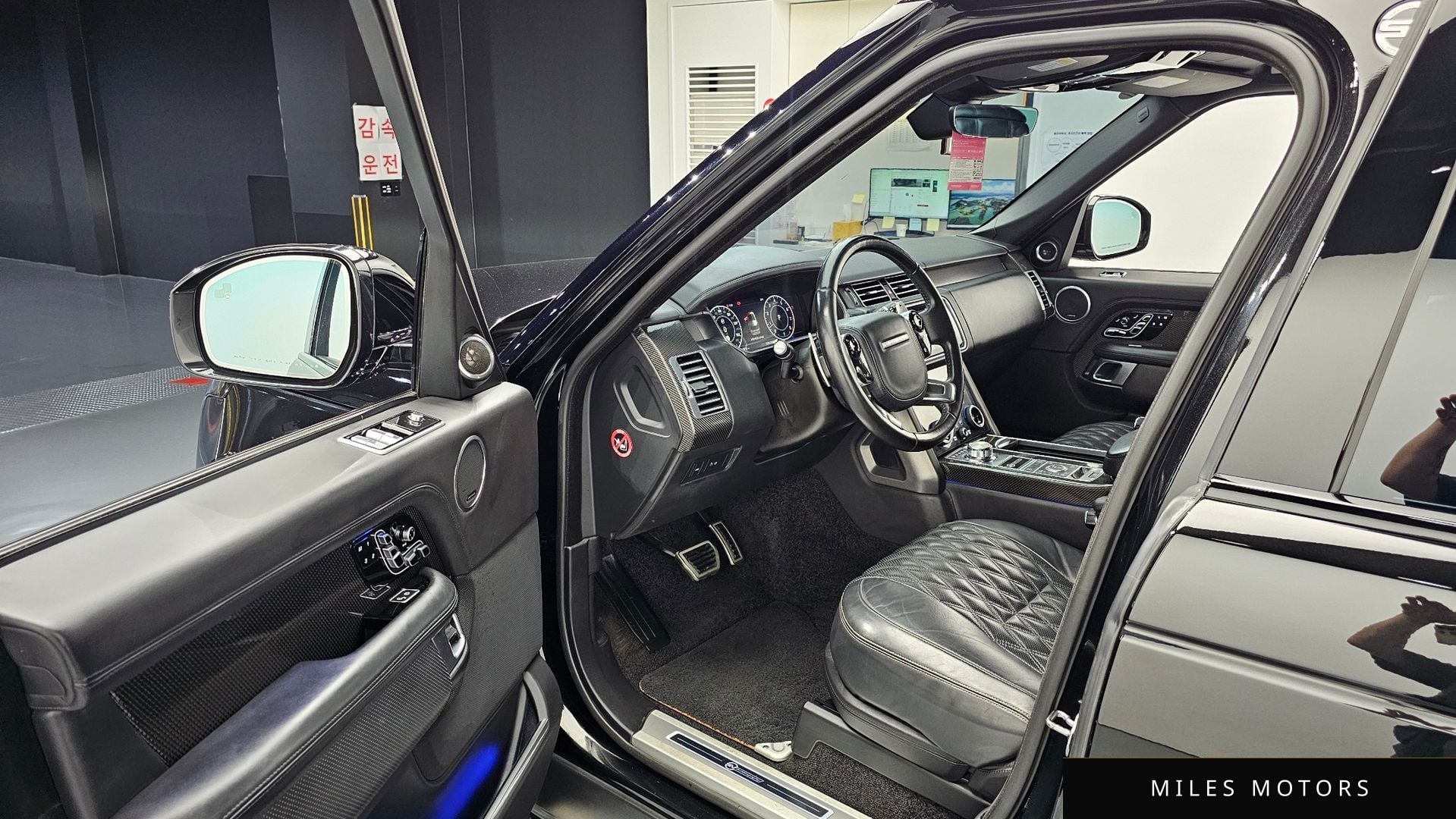 Land Rover Range Rover 2019 — миниатюра 10