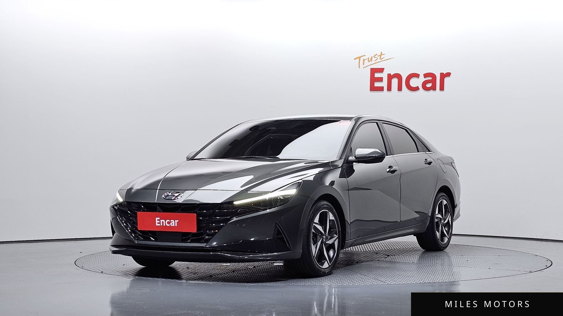 Hyundai AVANTE 2021 — фото 1 из 12