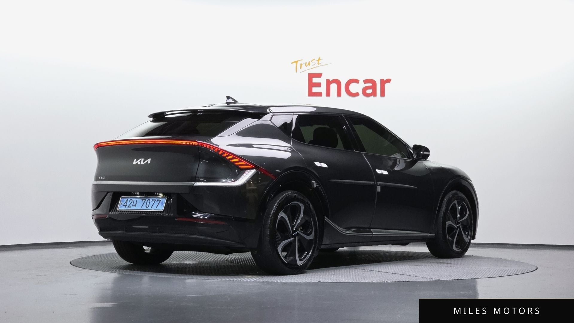 Kia EV6 2022 — миниатюра 2