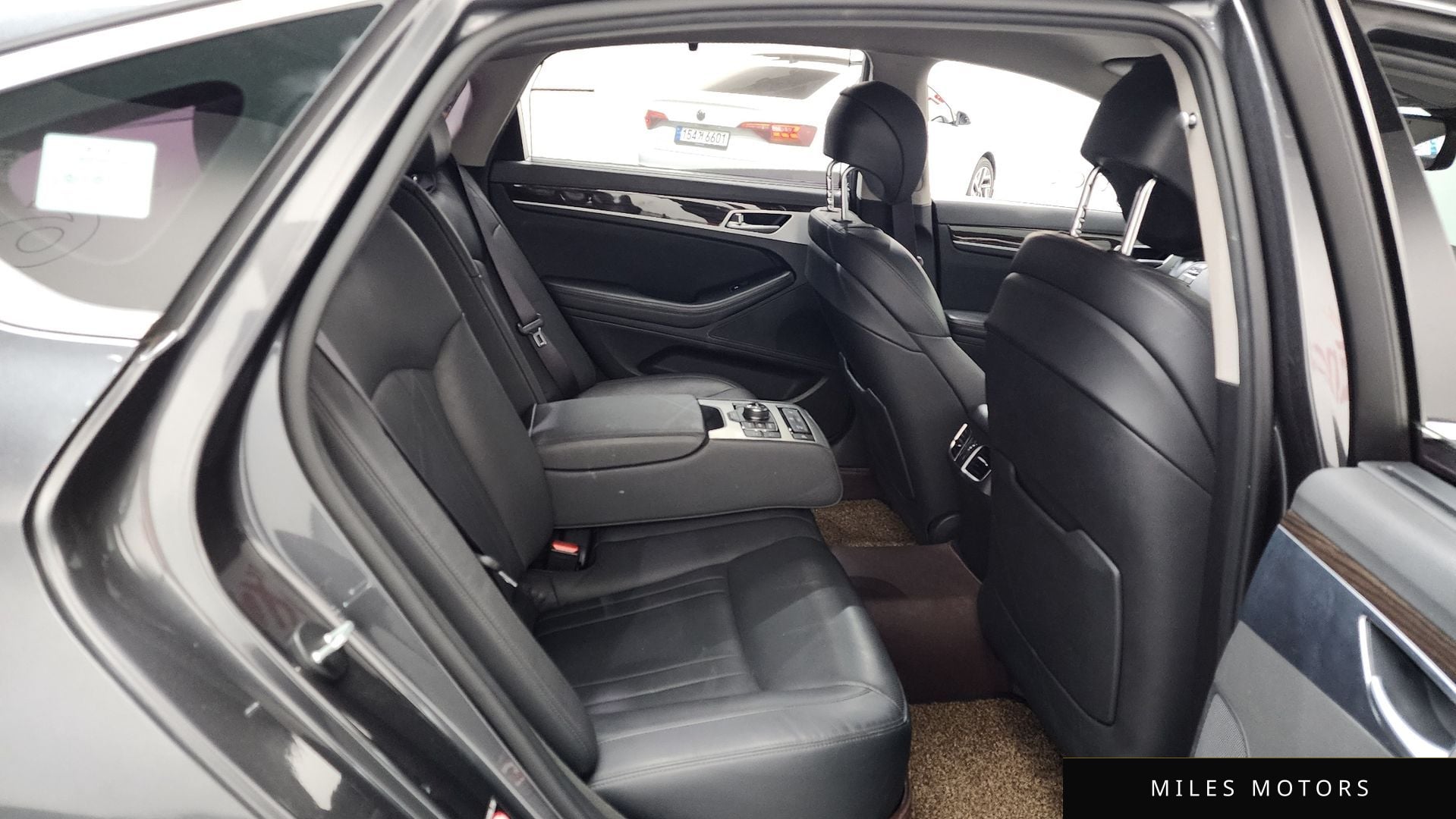 Genesis G80 2018 — миниатюра 11