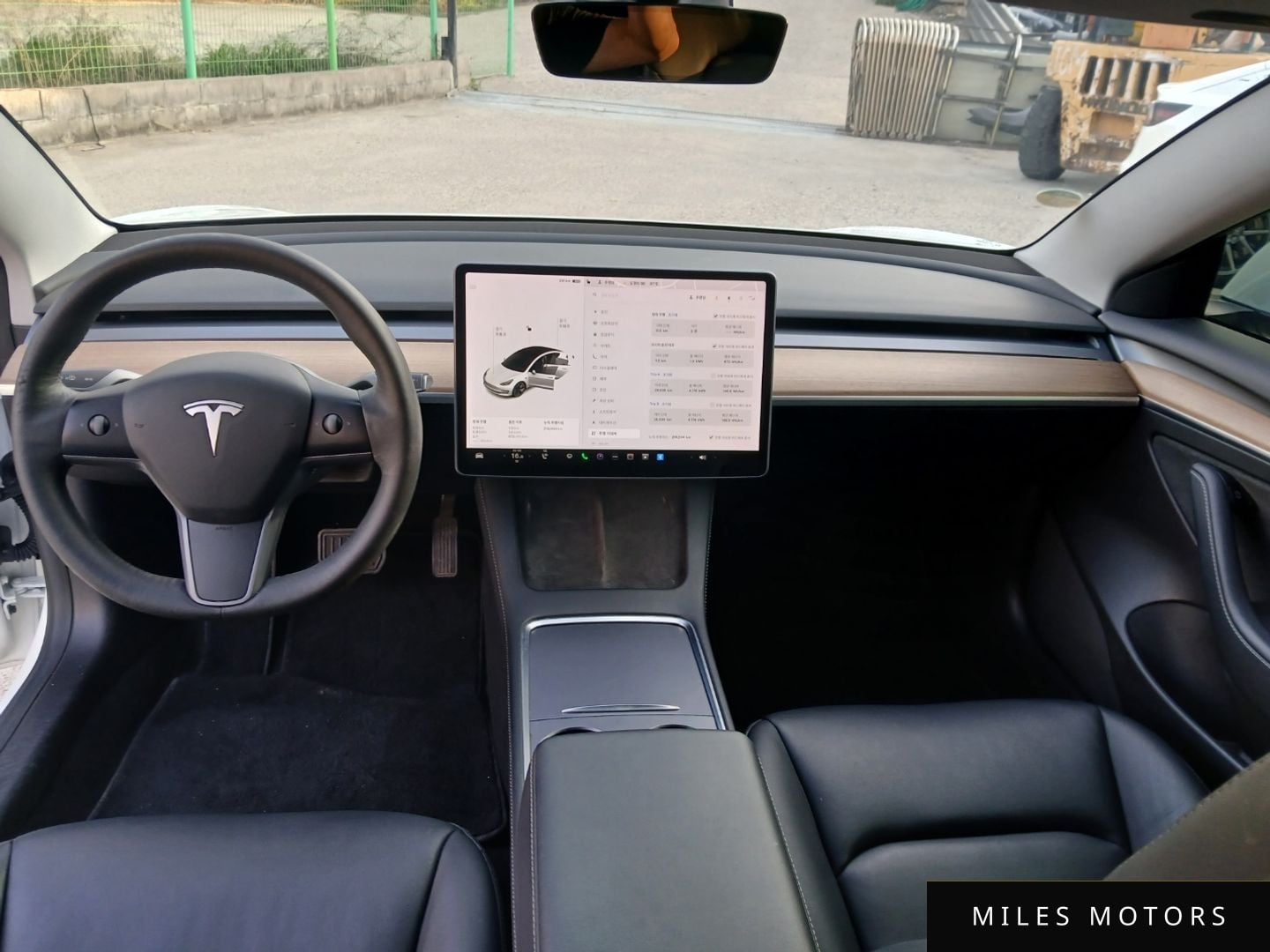 Tesla Model 3 2021 — миниатюра 8